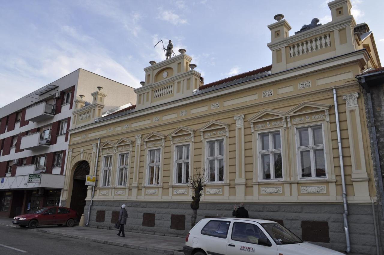 Apartman "Soba Sa Pogledom" Голубац Экстерьер фото